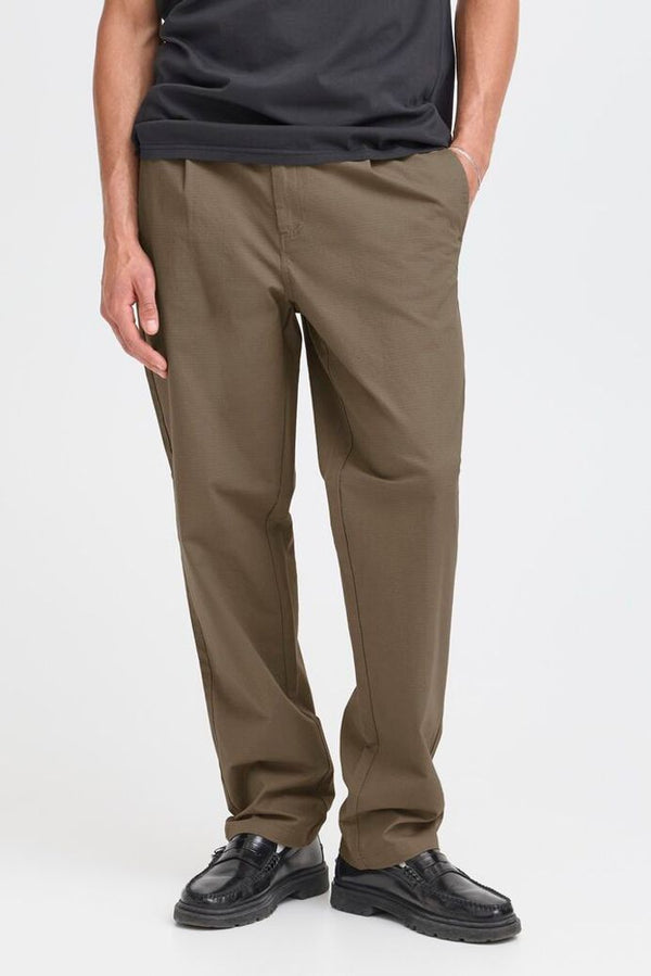 Solid Liam Loose Fit Pants